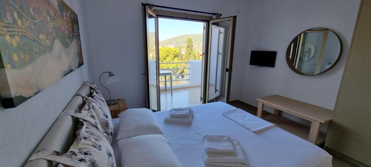 Skiathos Lagoterra Apartments Eksteriør billede