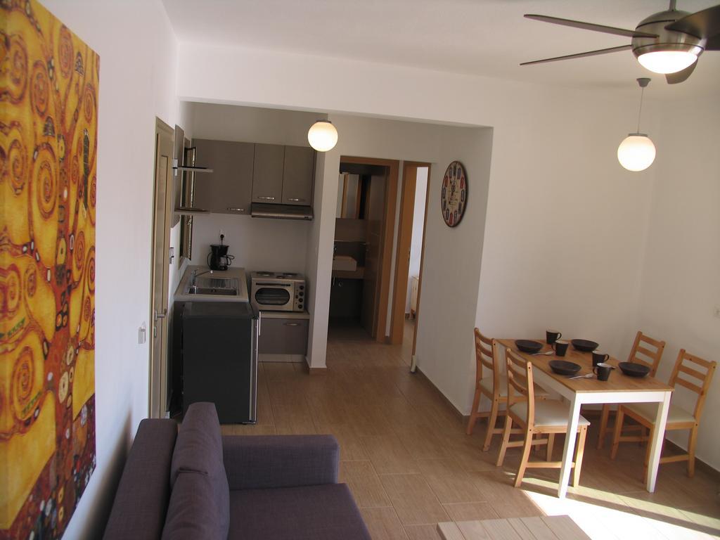 Skiathos Lagoterra Apartments Eksteriør billede
